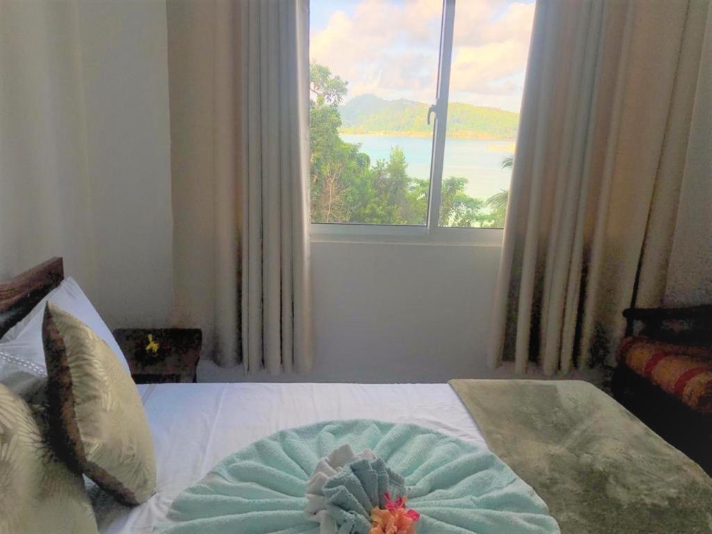Appartement Seychelles Yellow Petals *