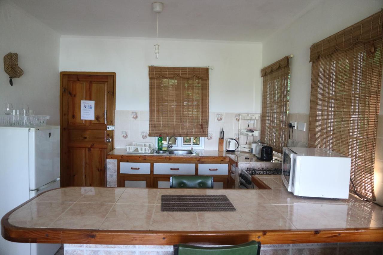 Seychelles Yellow Petals Apartment